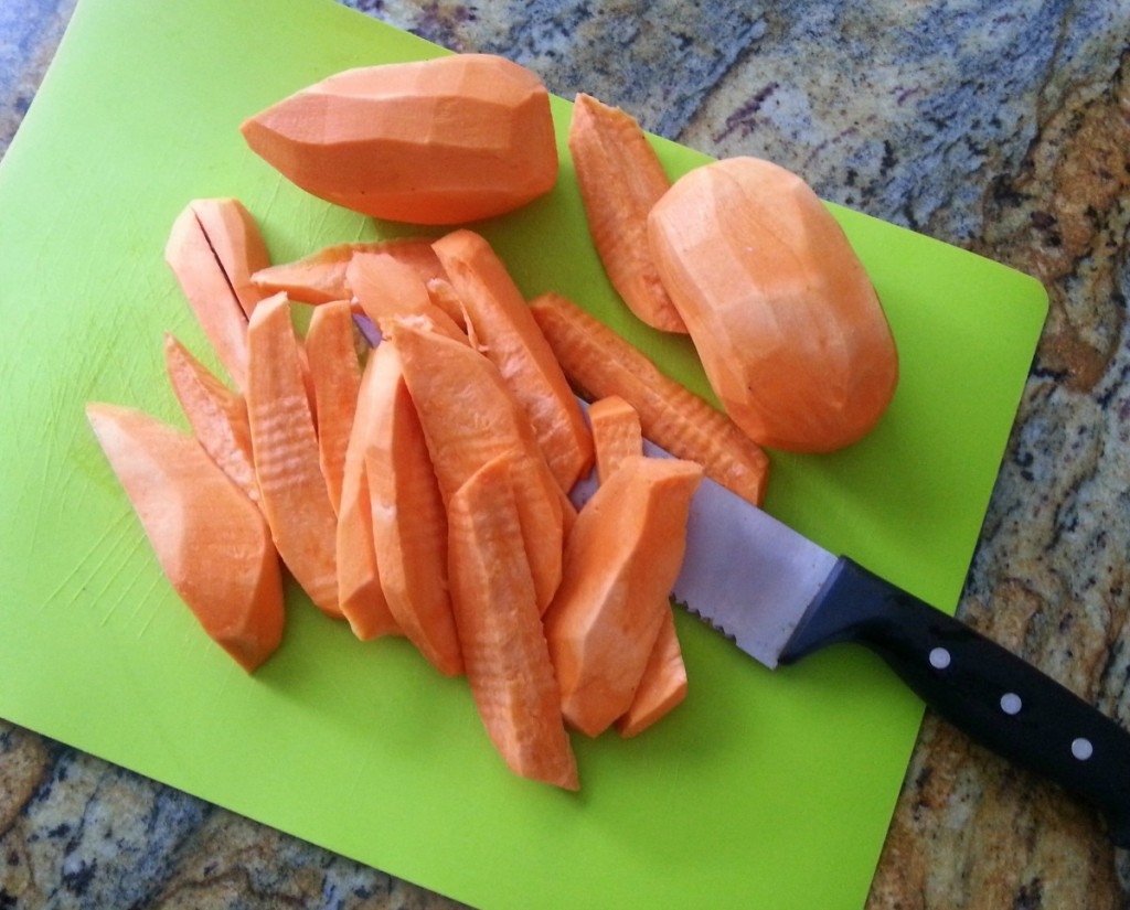How to cut sweet potato slices