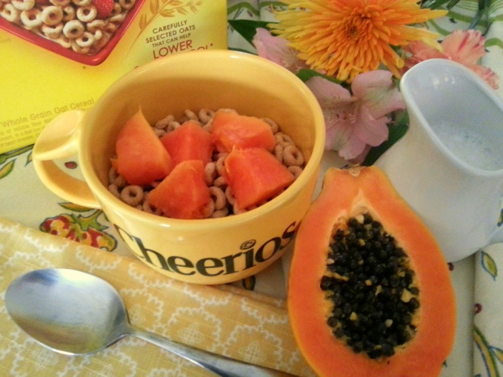 Cheerios, Milk and fresh Hawaiian Papaya one of the Seven Minute Recipes for the #FamilyBreakfast Project