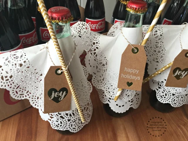 The Coke de Mexico Coca-Cola in glass bottles are perfect for gifting #ShareHolidayJoy 