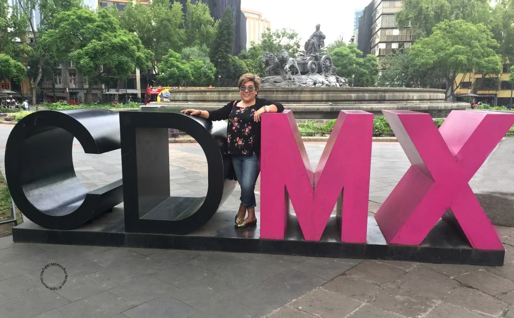 Adriana Martin enjoying at CDMX