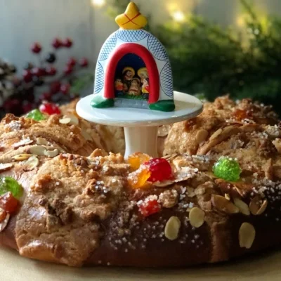 https://www.adrianasbestrecipes.com/wp-content/uploads/2020/01/Three-Kings-Day-Bread-or-Rosco%CC%81n-de-Reyes-400x400.jpg.webp